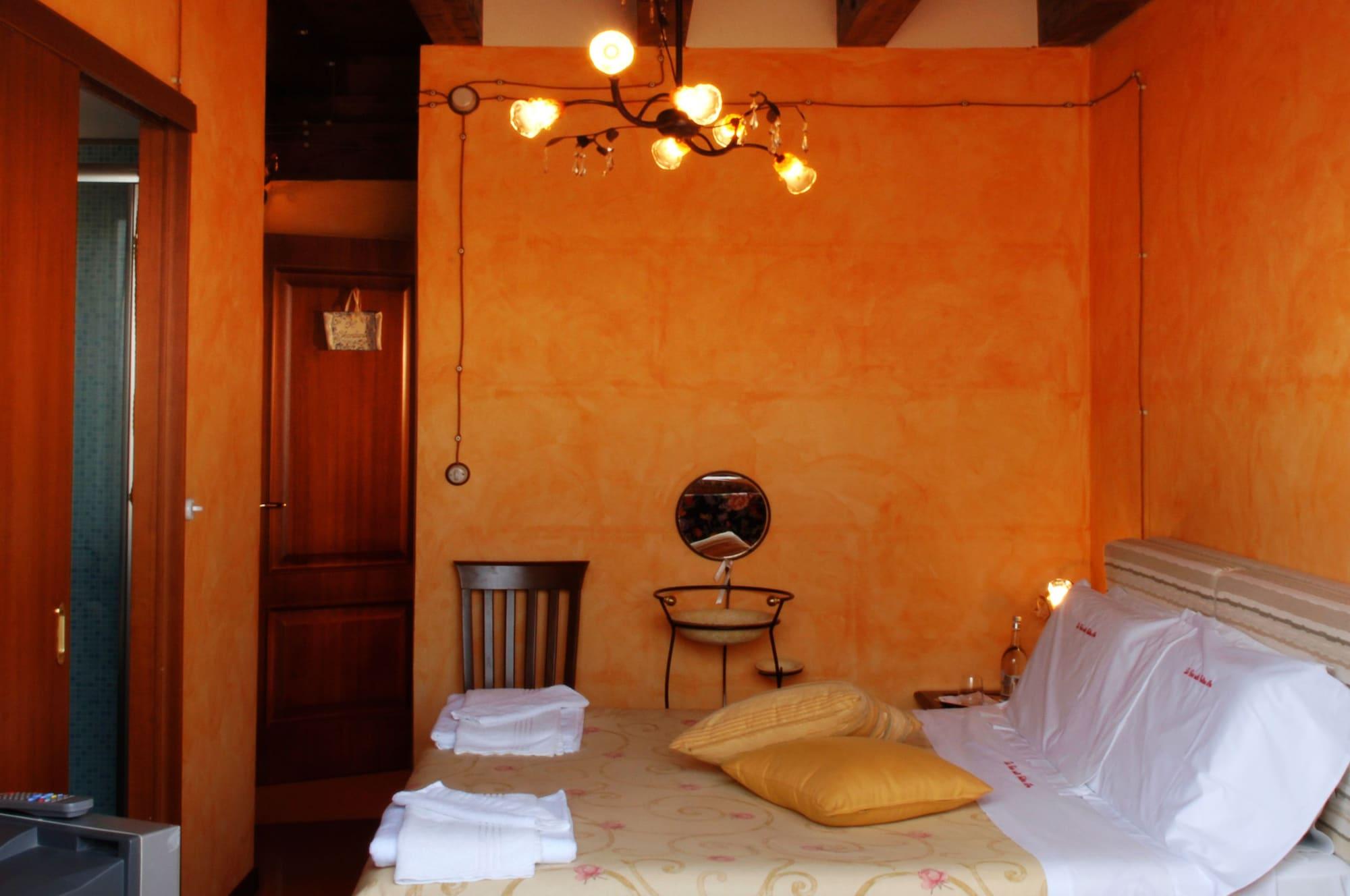 La Casa Sulla Collina D'oro 3*