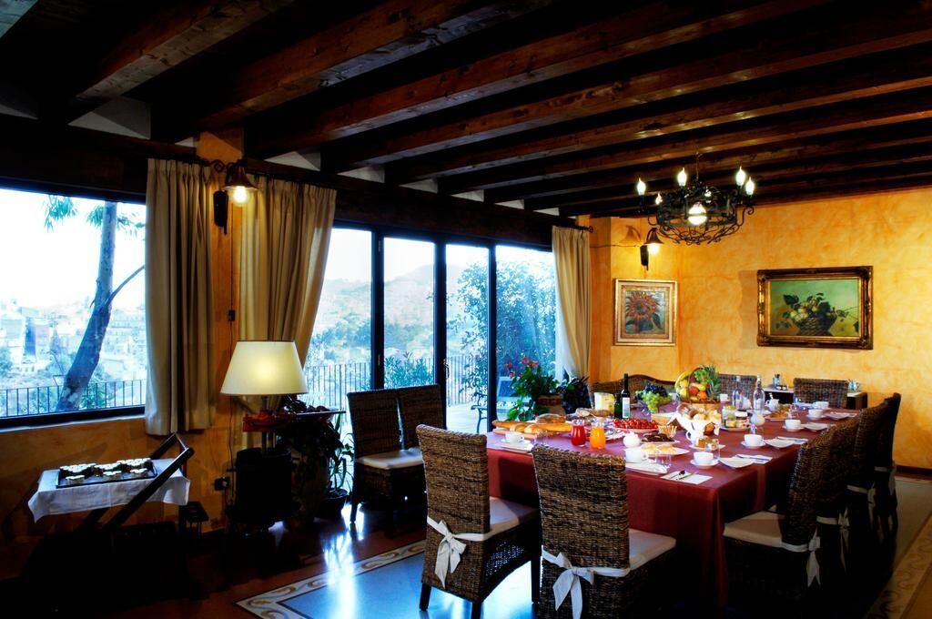 Couette-café La Casa Sulla Collina D'oro