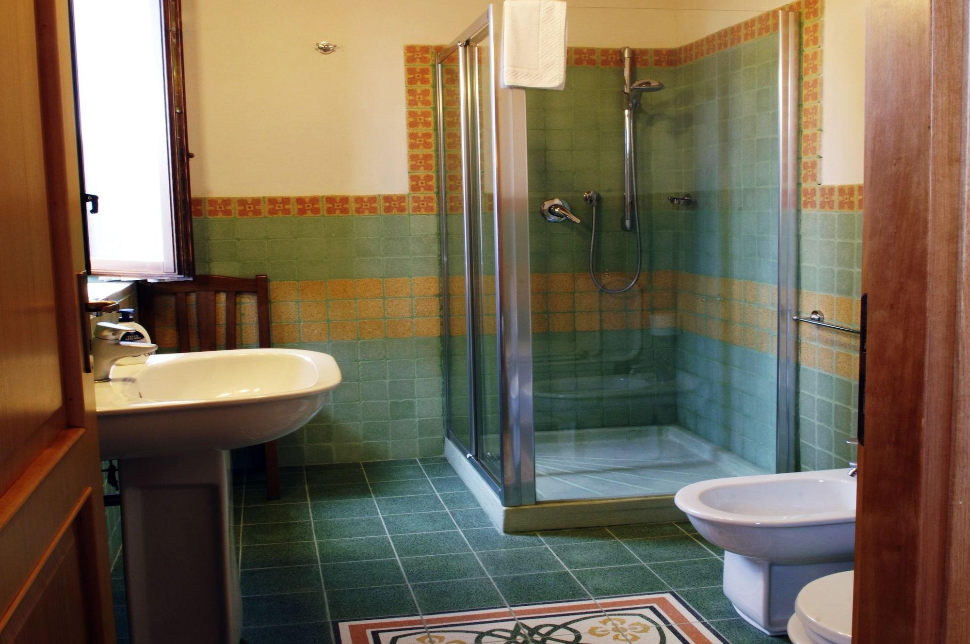 La Casa Sulla Collina D'oro Bed & Breakfast 3*