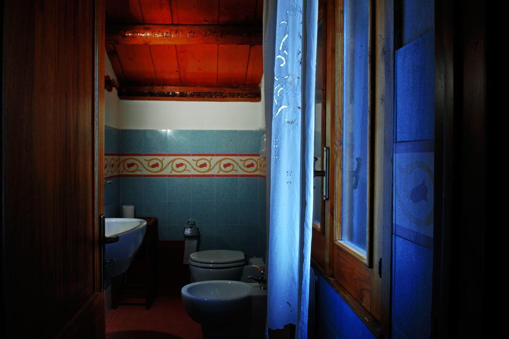 Bed & Breakfast La Casa Sulla Collina D'oro 3*